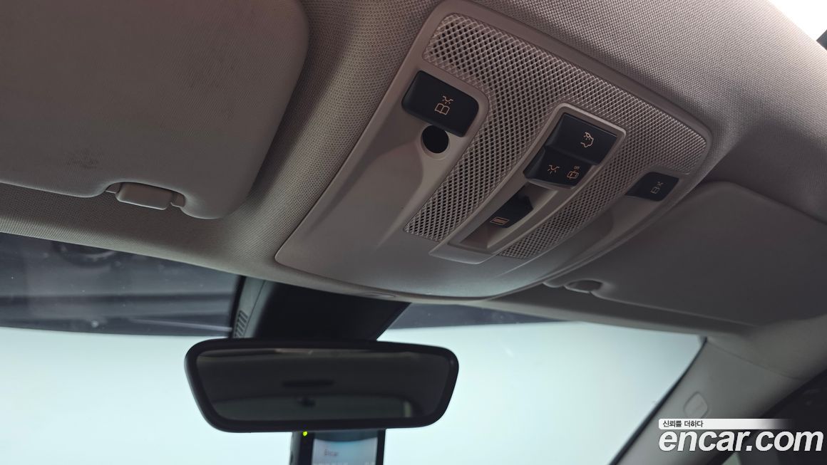 Mercedes-Benz GLA-Class 2015