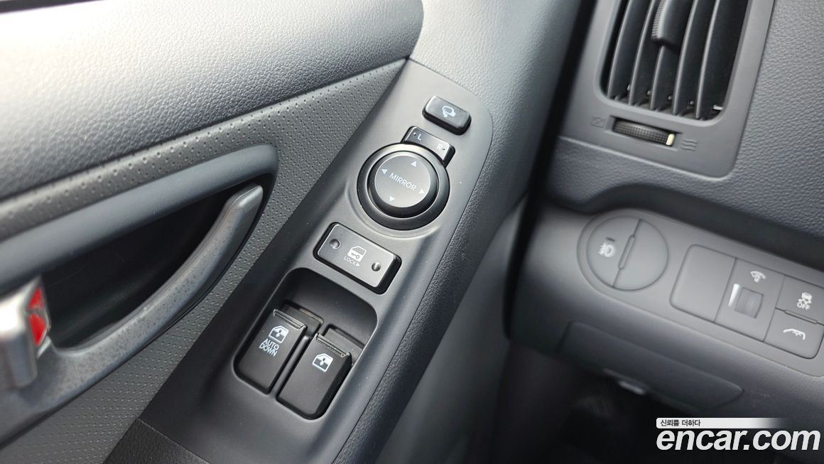 Hyundai Starex 2016