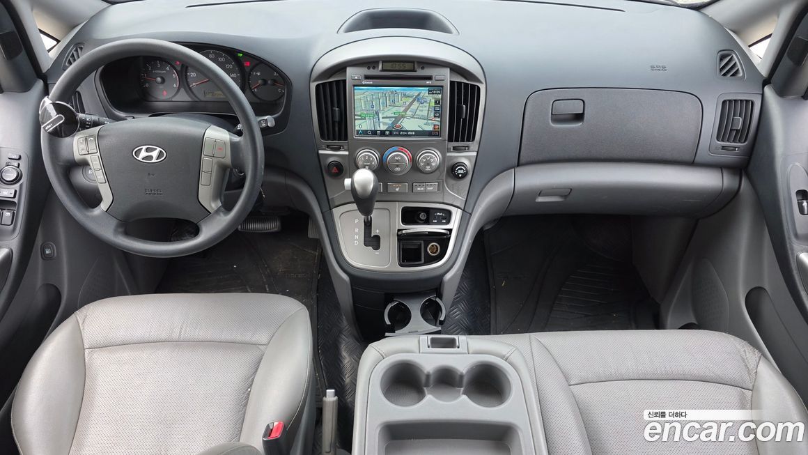 Hyundai Starex 2016