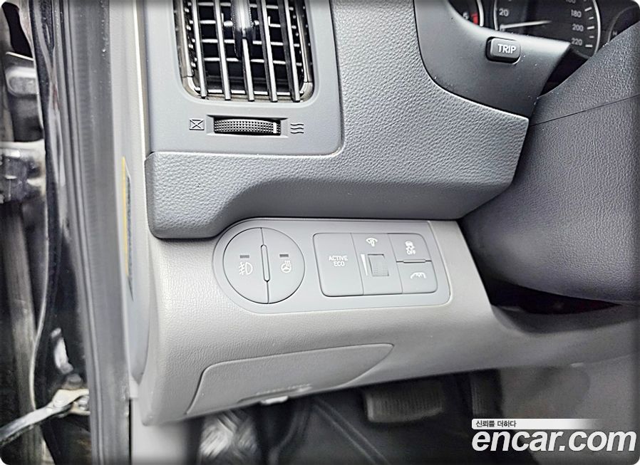 Hyundai Starex 2019