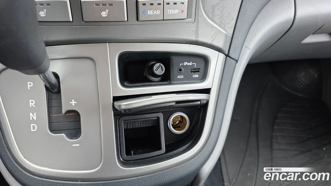 Hyundai Starex 2016