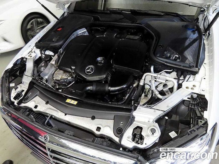 Mercedes-Benz E-Class 2020