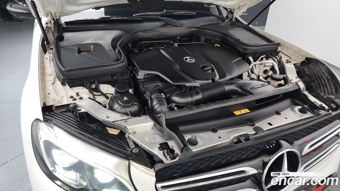 Mercedes-Benz GLC-Class 2018