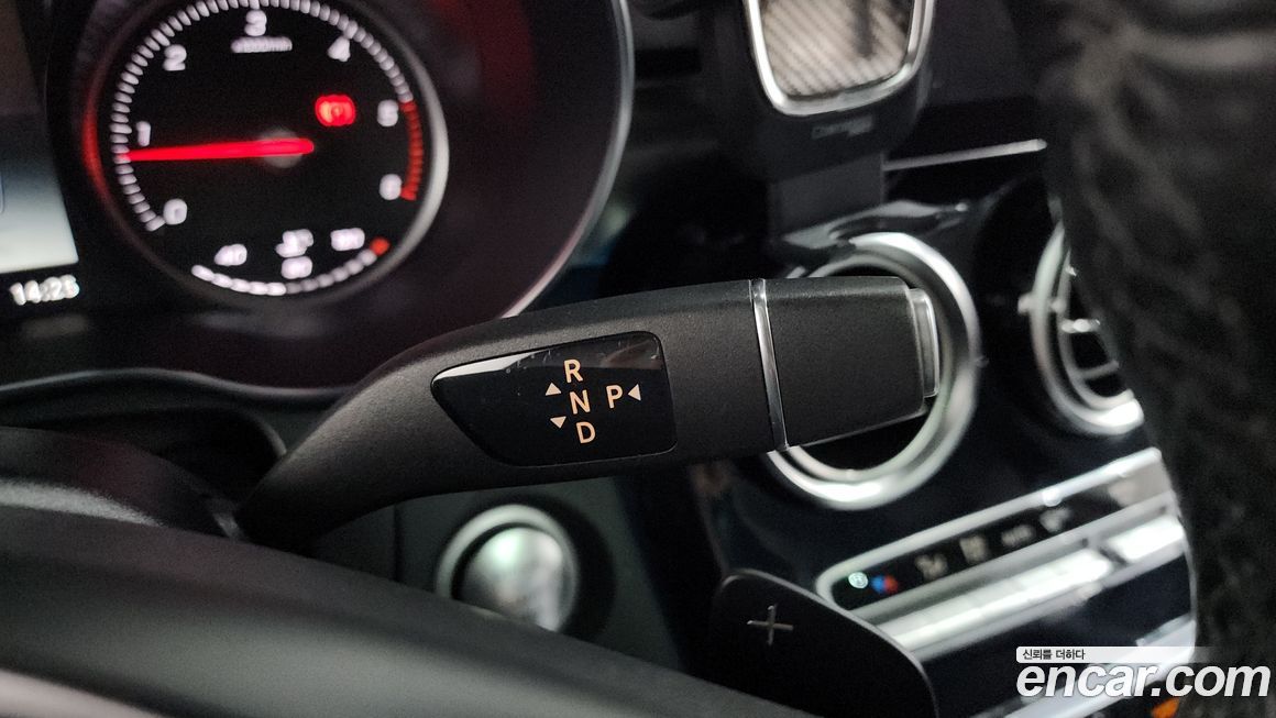 Mercedes-Benz GLC-Class 2018