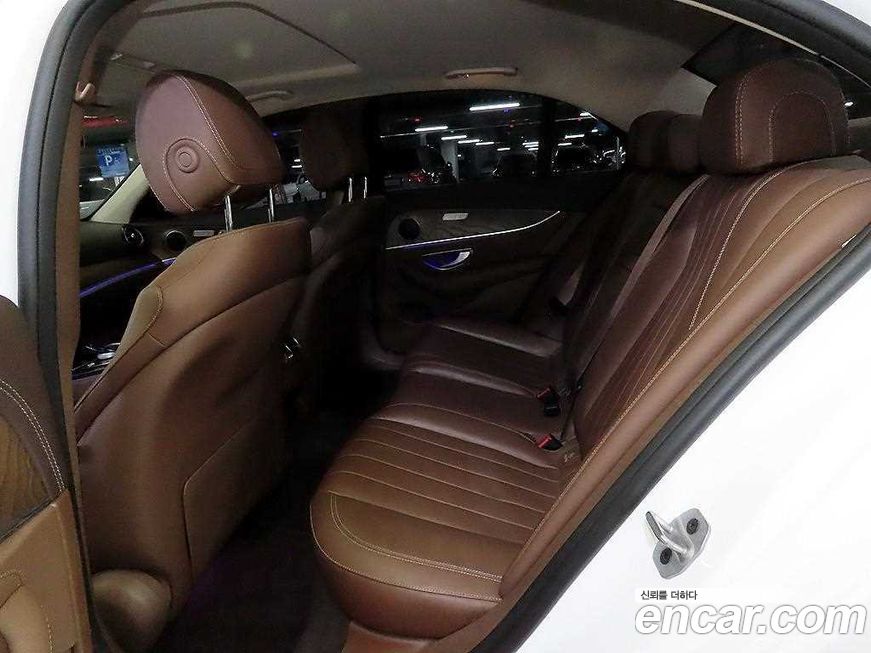 Mercedes-Benz E-Class 2020