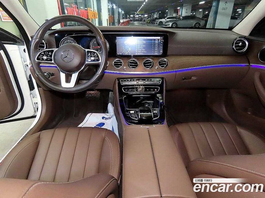 Mercedes-Benz E-Class 2020