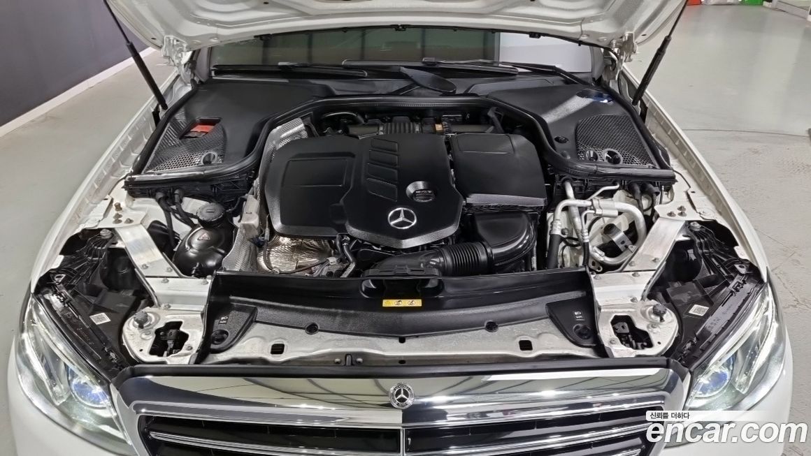 Mercedes-Benz E-Class 2019