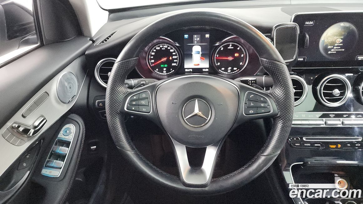 Mercedes-Benz GLC-Class 2018