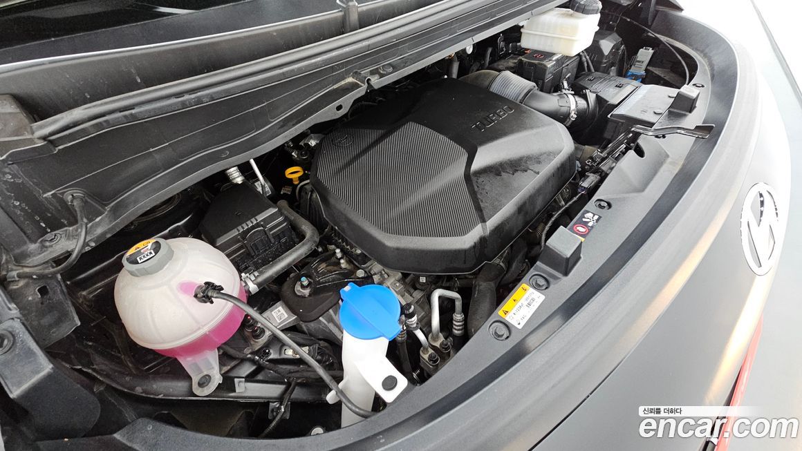 Hyundai Staria 2024