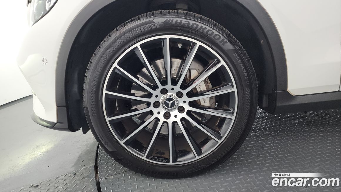 Mercedes-Benz GLC-Class 2018