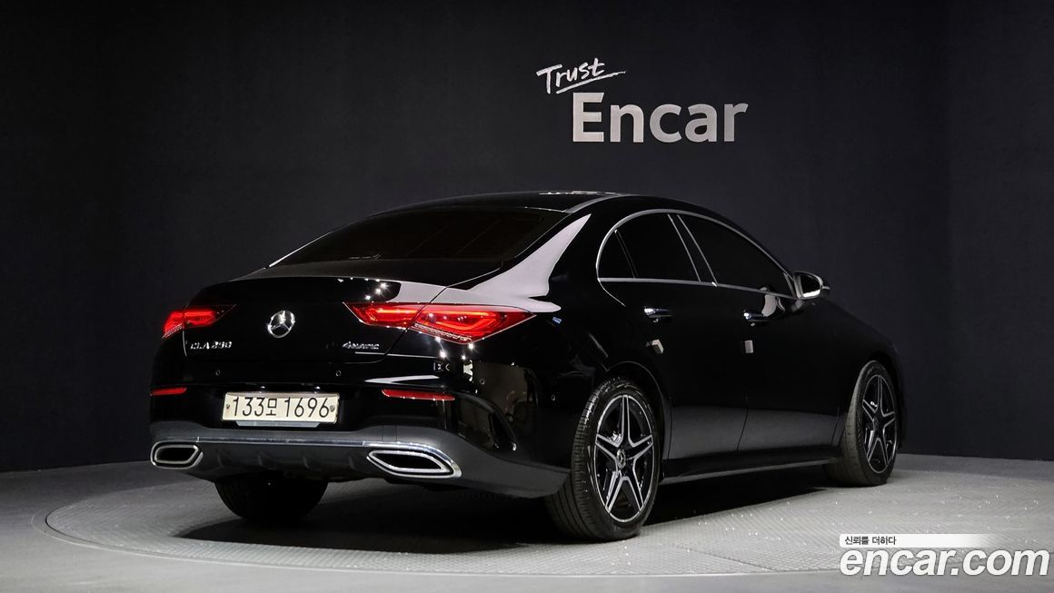 Mercedes-Benz CLA-Class 2021