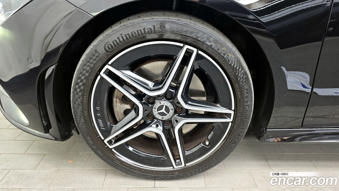 Mercedes-Benz CLA-Class 2021