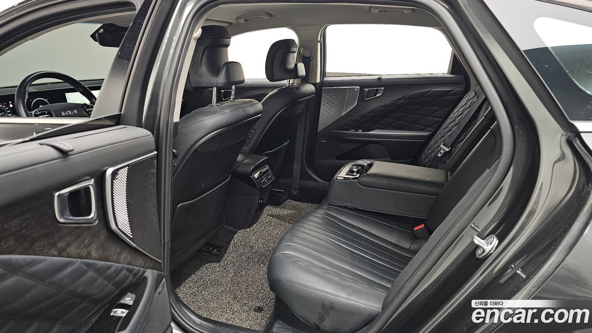 Kia K8 2023