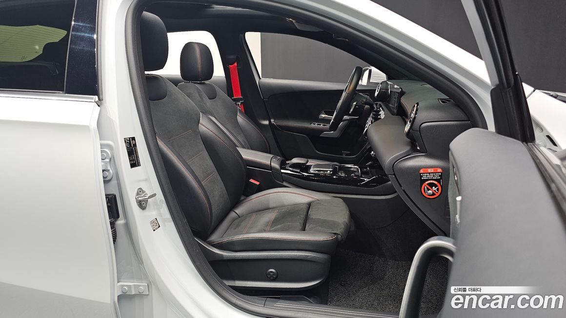 Mercedes-Benz A-Class 2021