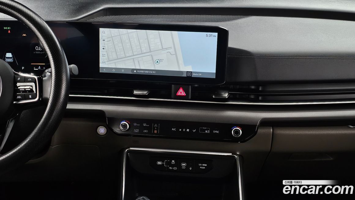 Kia Canival 2024