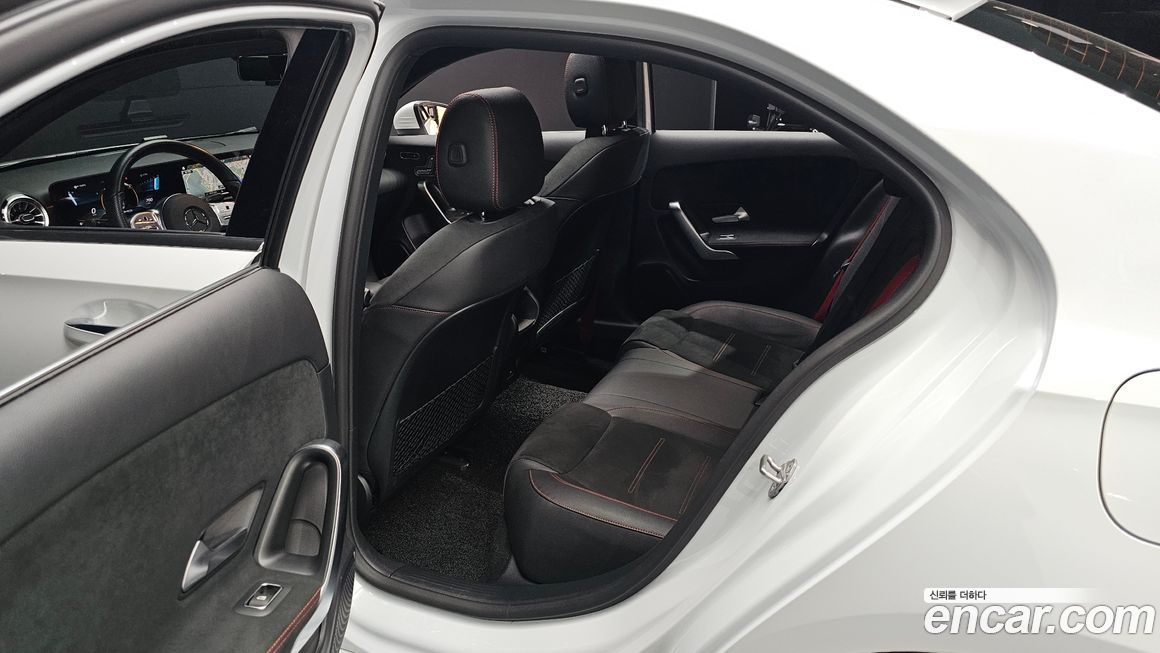 Mercedes-Benz A-Class 2021