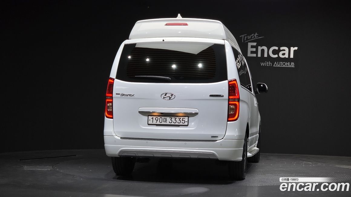 Hyundai Starex 2021