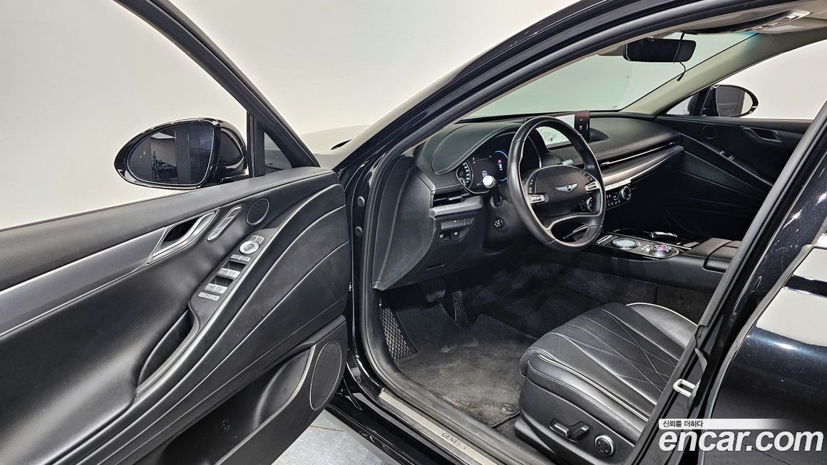 Genesis G80 2021