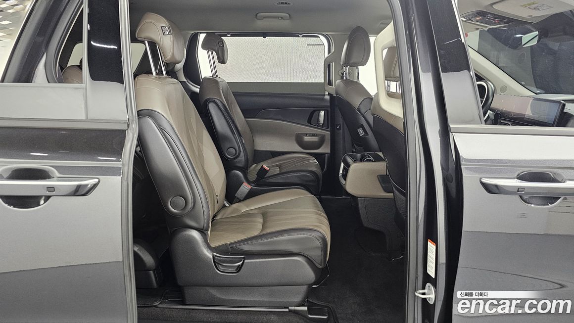 Kia Canival 2024