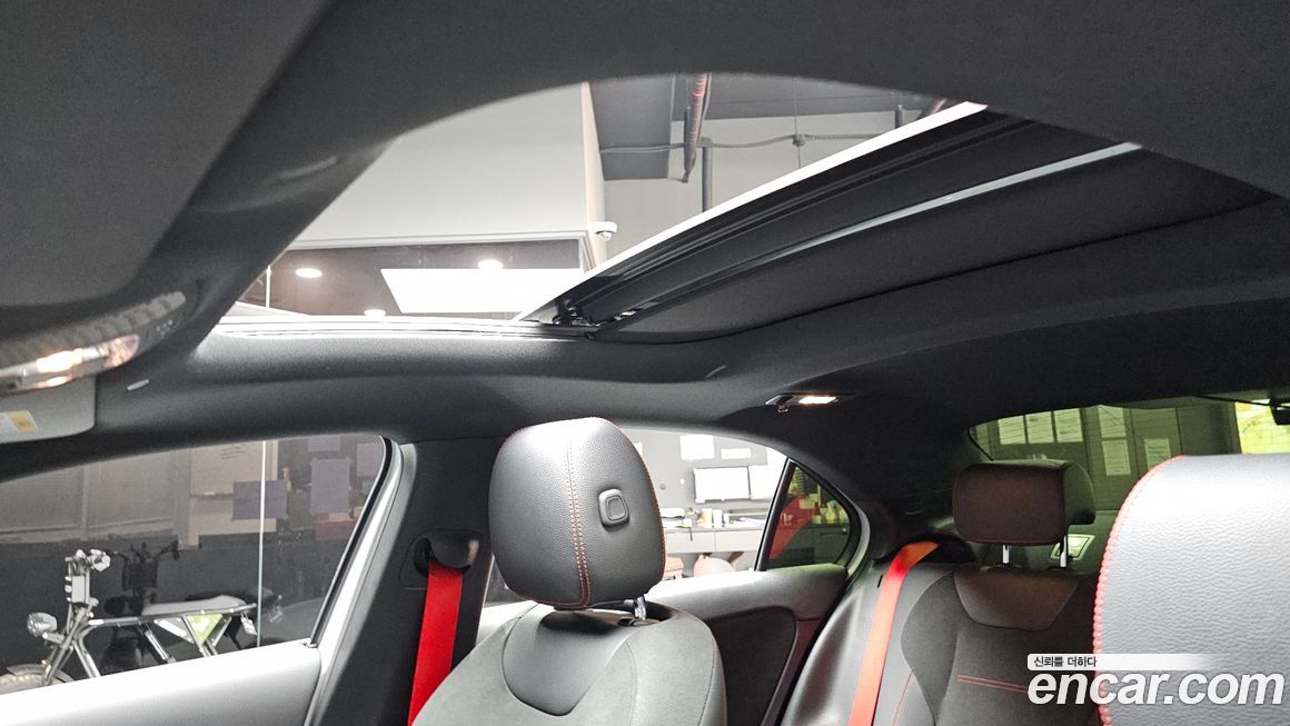 Mercedes-Benz A-Class 2021