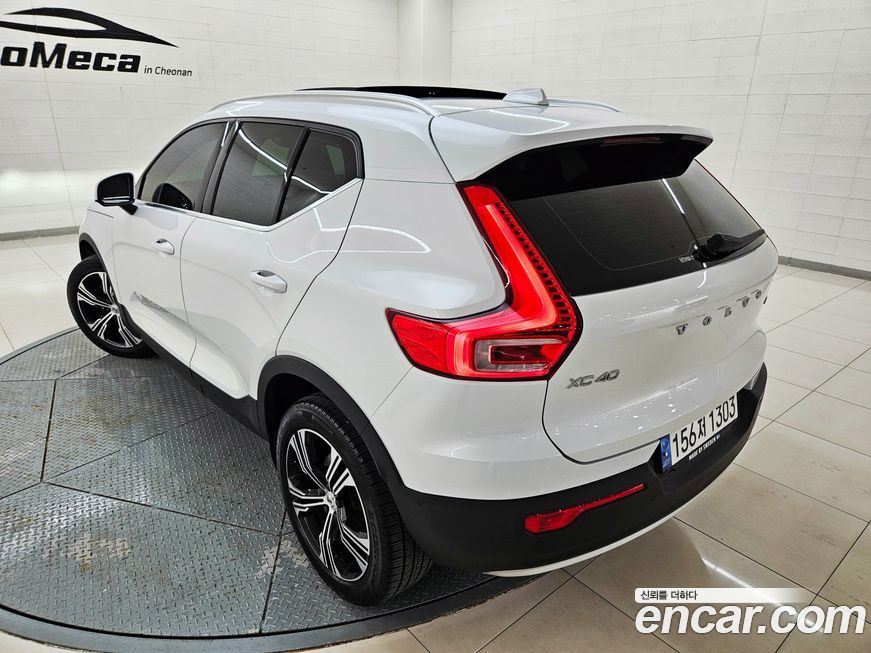Volvo XC40 2022