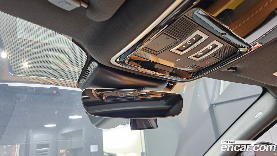 Land Rover Range Rover Velar 2018