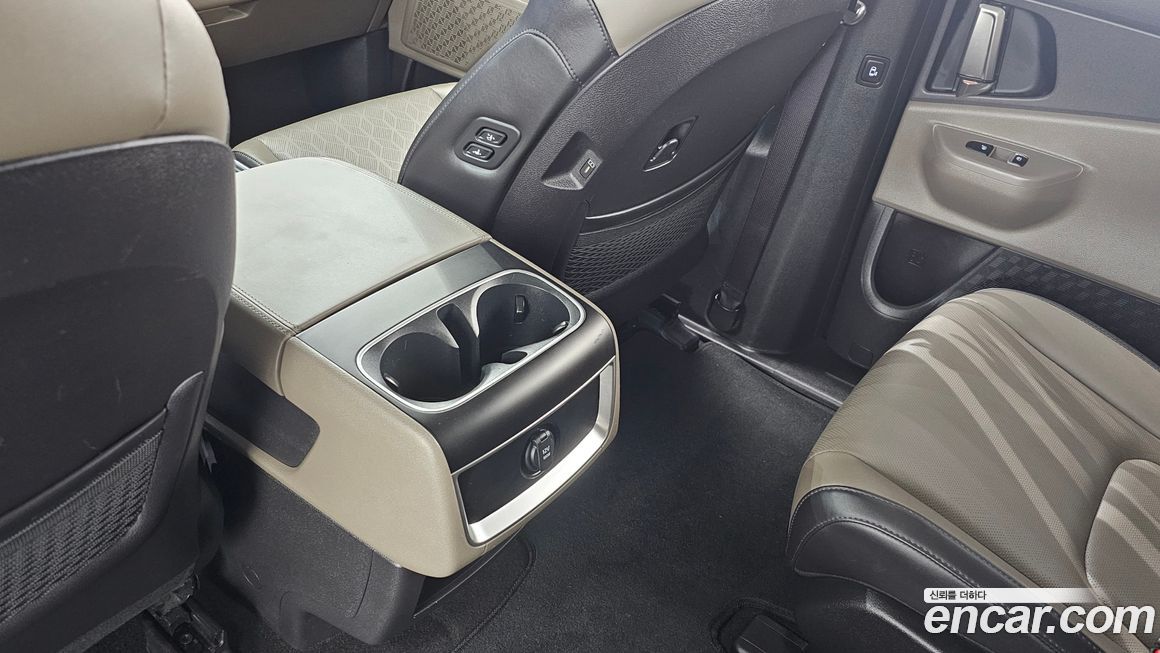 Kia Canival 2024