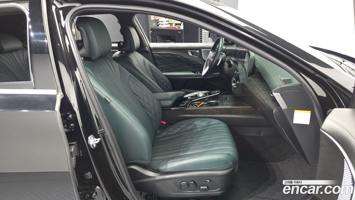 Kia K8 2024