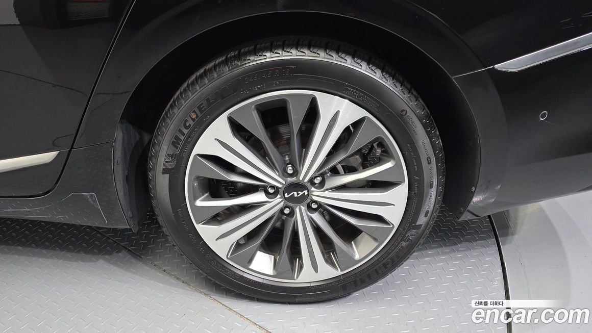Kia K8 2024