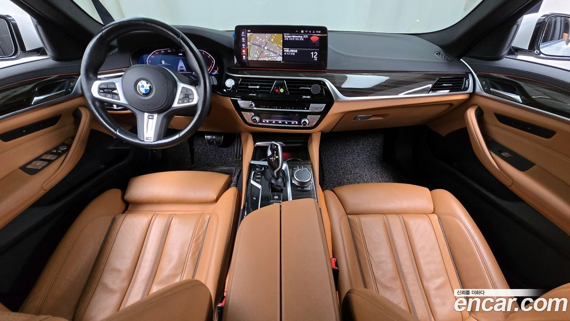 BMW 5-Series 2021