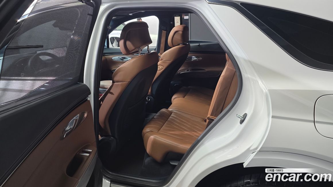 Genesis GV70 2021