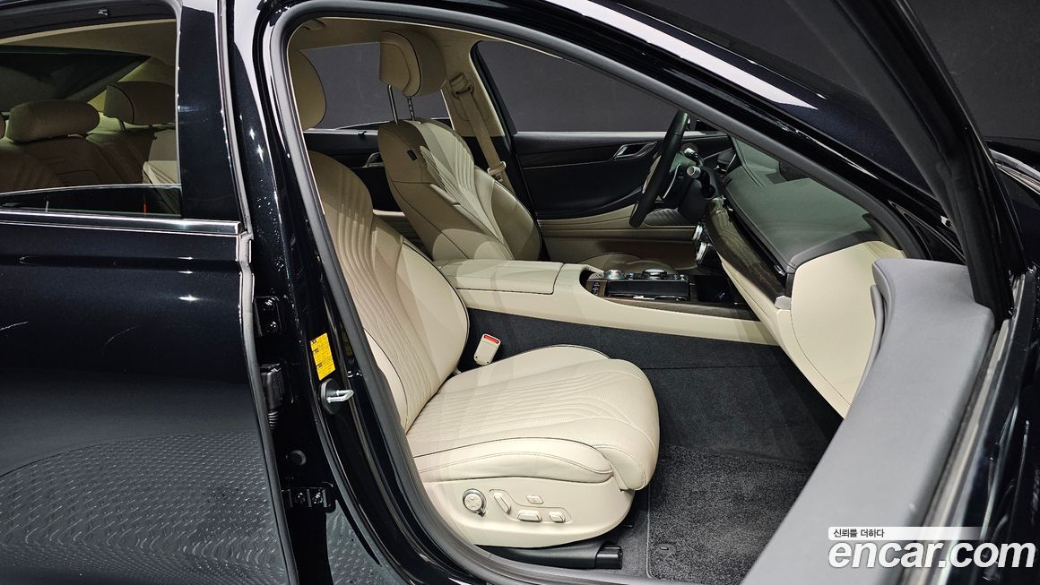 Genesis G80 2023
