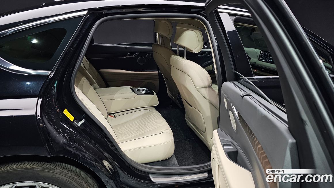Genesis G80 2023