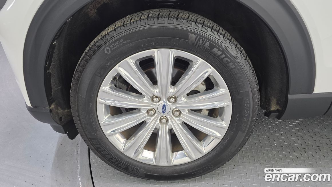 Ford Explorer 2023