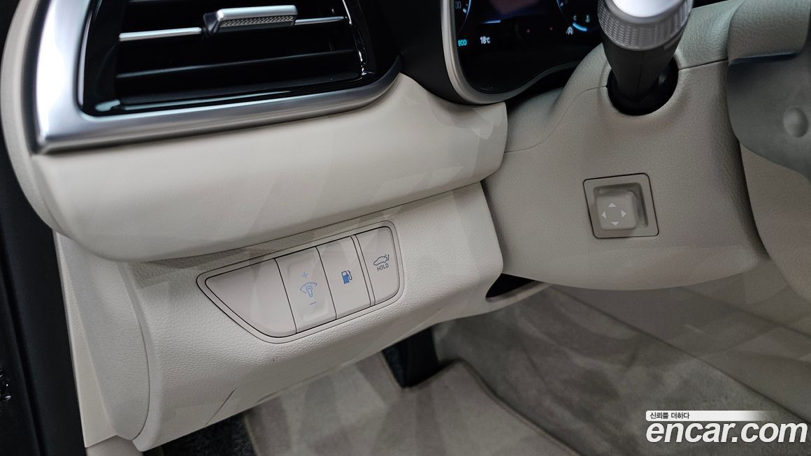 Genesis G70 2025