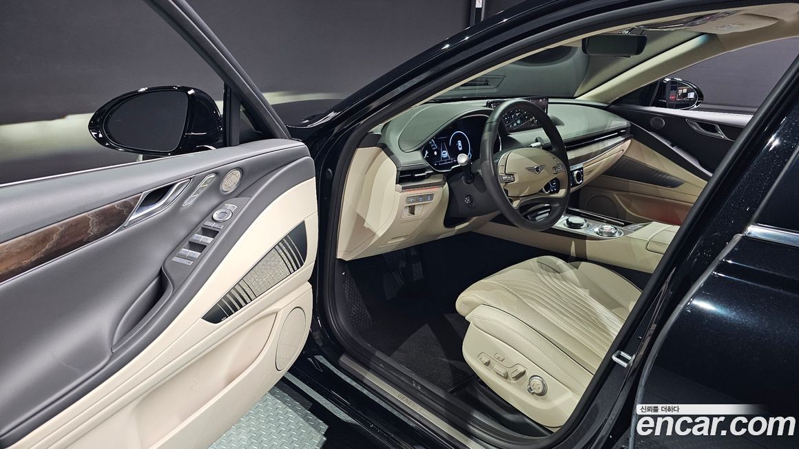 Genesis G80 2023