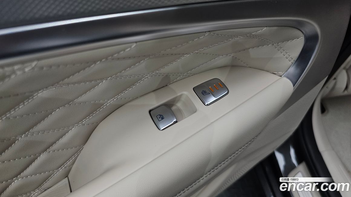Genesis G70 2025