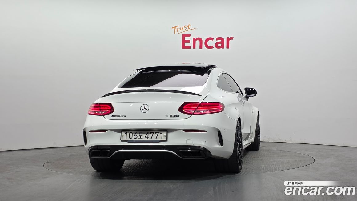 Mercedes-Benz C-Class 2018