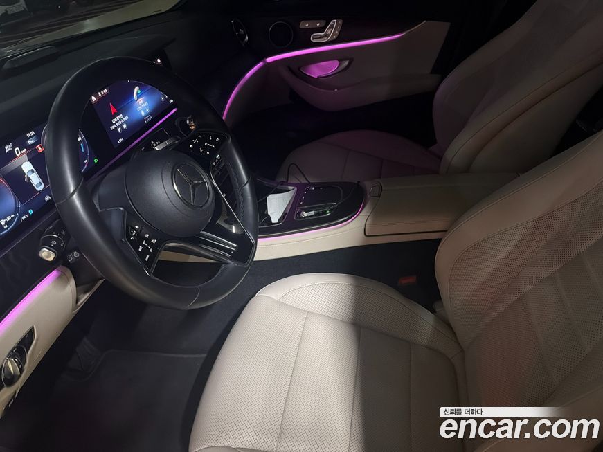 Mercedes-Benz E-Class 2023