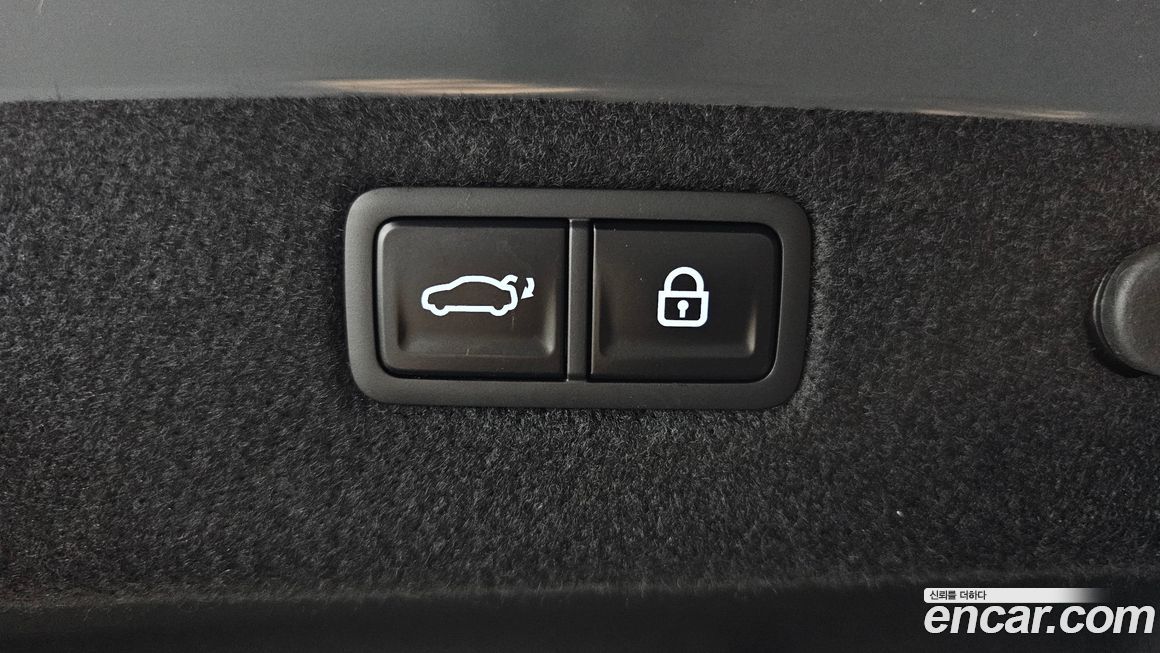 Genesis G70 2025