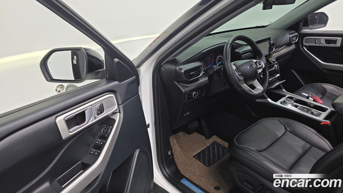 Ford Explorer 2023