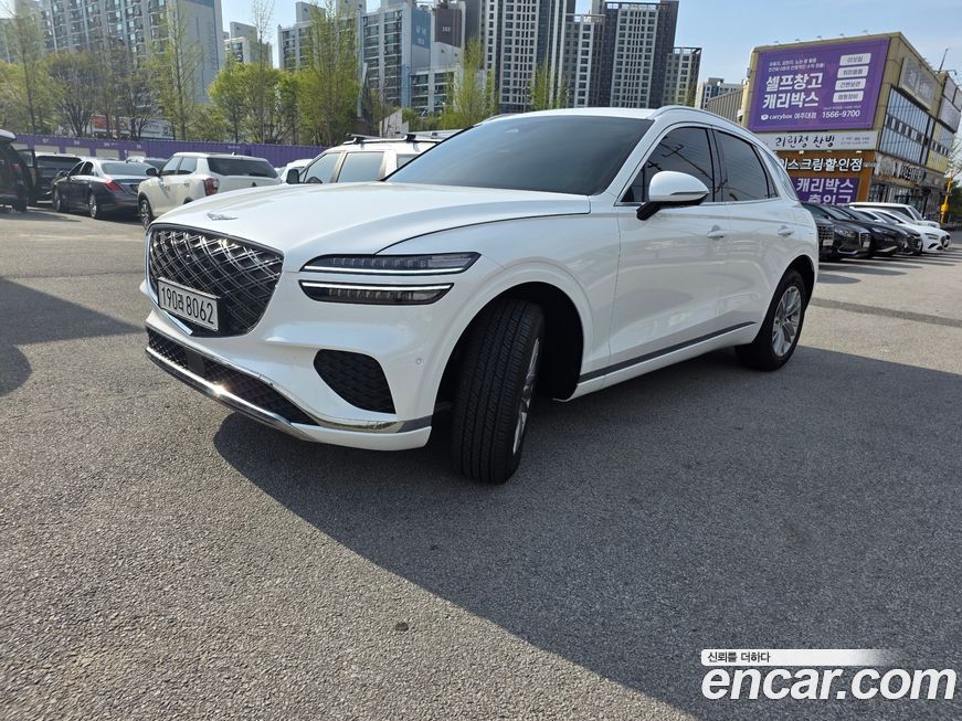 Genesis GV70 2025