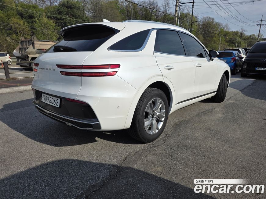 Genesis GV70 2025