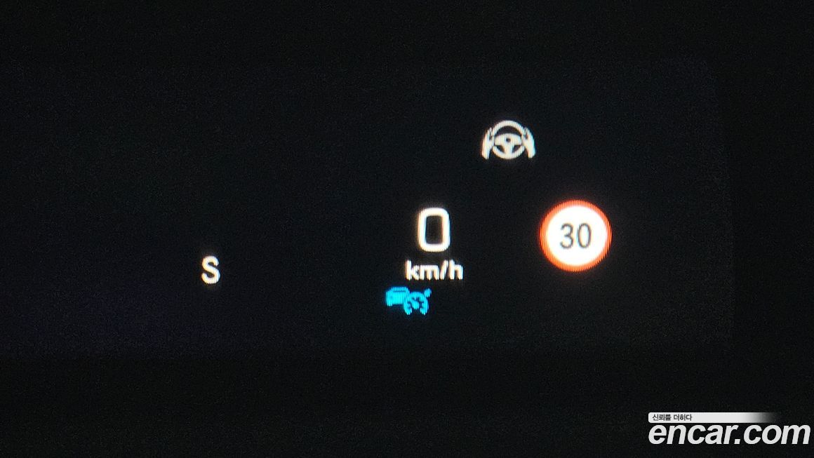 Mercedes-Benz GLC-Class 2021