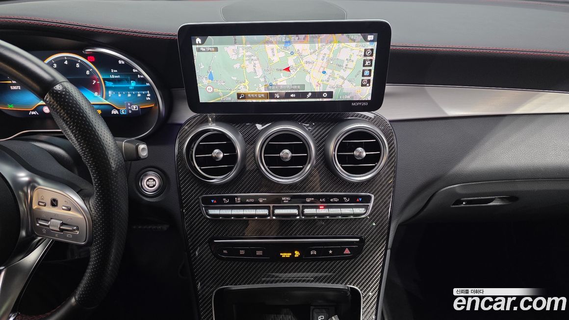 Mercedes-Benz GLC-Class 2021