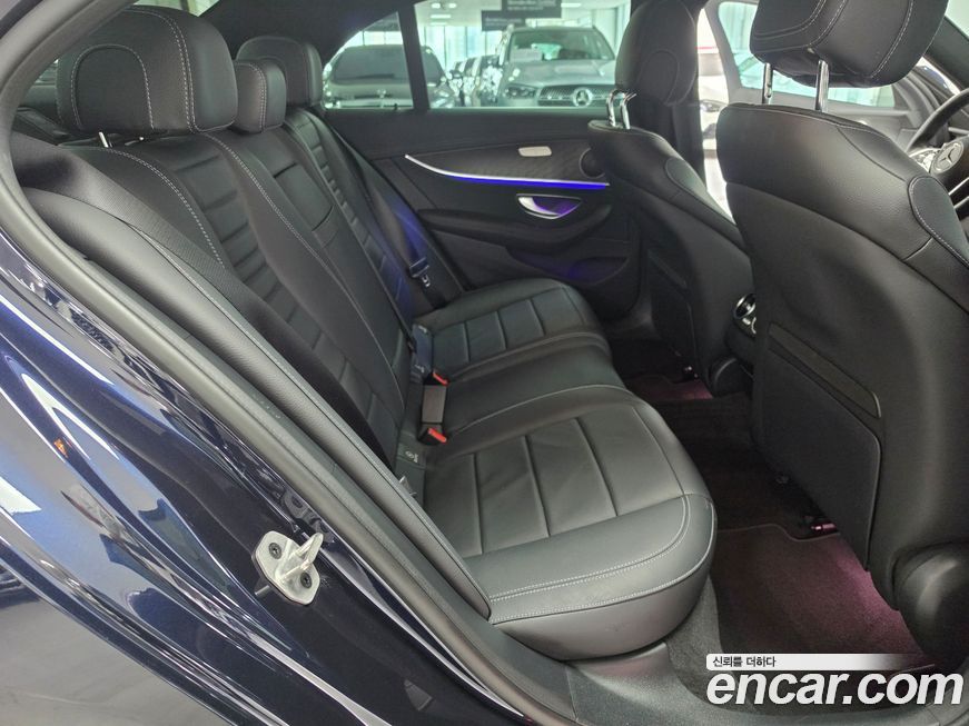 Mercedes-Benz E-Class 2023