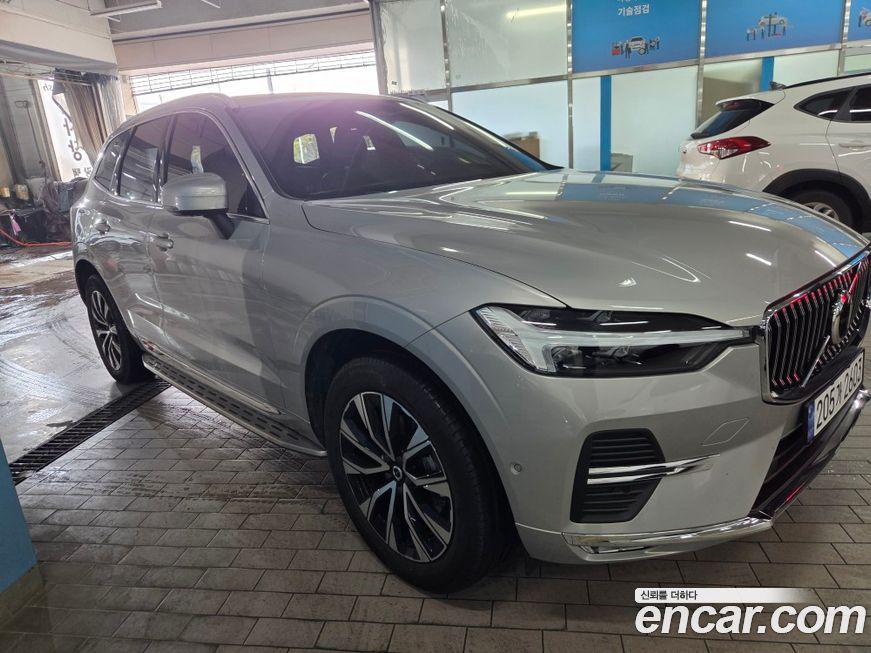 Volvo XC60 2024