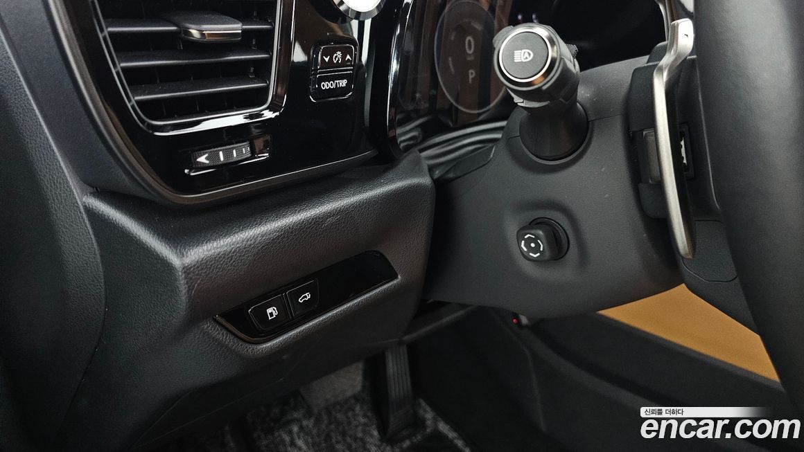 Lexus NX 2023