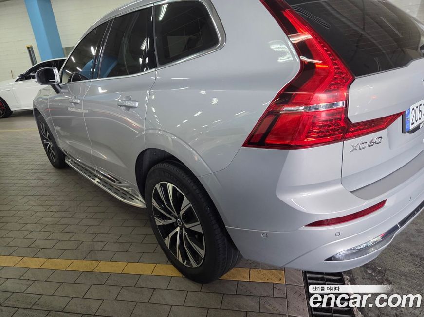 Volvo XC60 2024