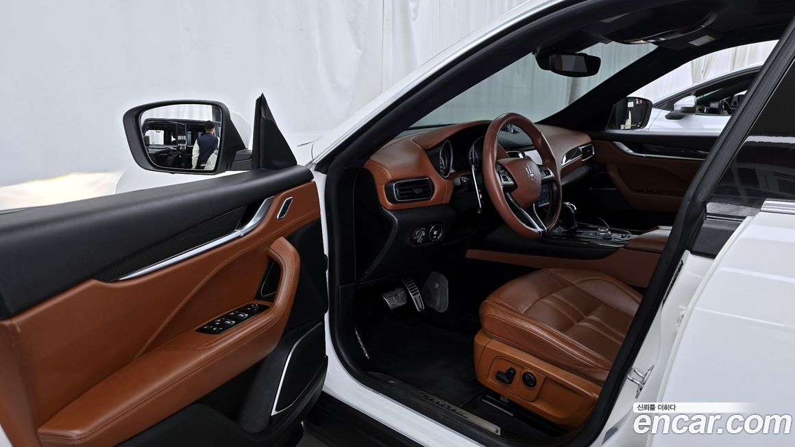 Maserati Levante 2017